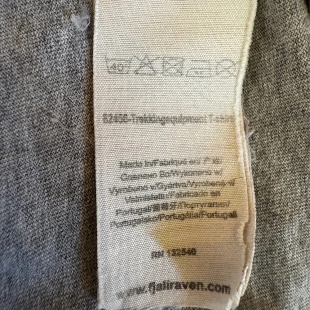 Fjallraven Gray Short Sleeve Tee - Picture 4 of 4